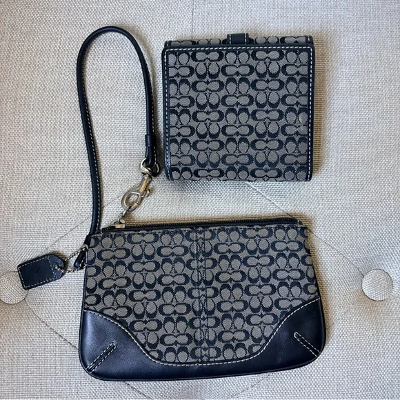 Coach Signature black and gray Y2K wallet and wristlet set - Picture 2 of 12